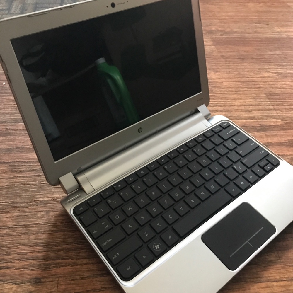 Computer - Picture 4 of 4